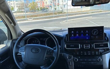 Toyota Land Cruiser 200, 2010 год, 3 200 000 рублей, 5 фотография