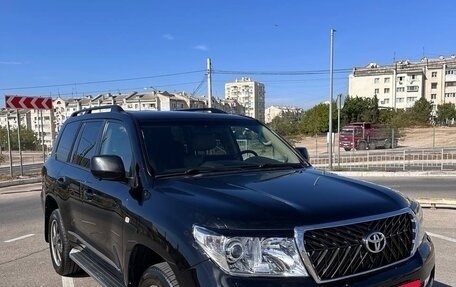 Toyota Land Cruiser 200, 2010 год, 3 200 000 рублей, 2 фотография