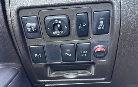 Toyota Land Cruiser 200, 2010 год, 3 200 000 рублей, 7 фотография