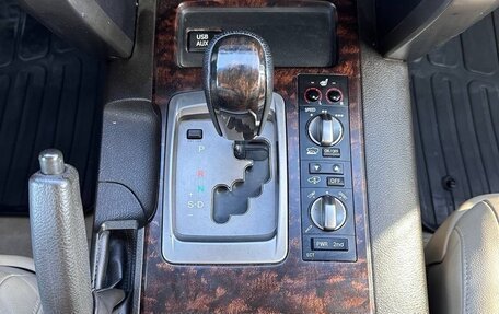 Toyota Land Cruiser 200, 2010 год, 3 200 000 рублей, 9 фотография