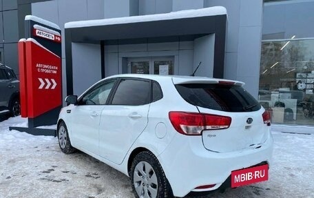 KIA Rio III рестайлинг, 2016 год, 685 000 рублей, 18 фотография