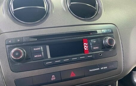 SEAT Ibiza IV рестайлинг 2, 2013 год, 704 673 рублей, 12 фотография