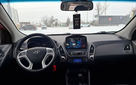Hyundai ix35 I рестайлинг, 2013 год, 1 350 000 рублей, 10 фотография