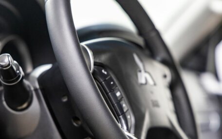 Mitsubishi Pajero IV, 2008 год, 1 598 000 рублей, 26 фотография