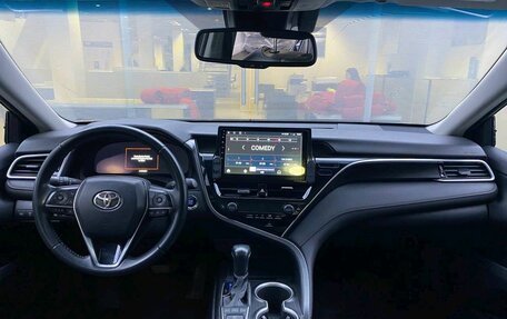 Toyota Camry, 2022 год, 3 449 000 рублей, 14 фотография