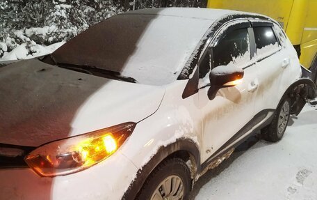 Renault Kaptur I рестайлинг, 2021 год, 800 000 рублей, 2 фотография