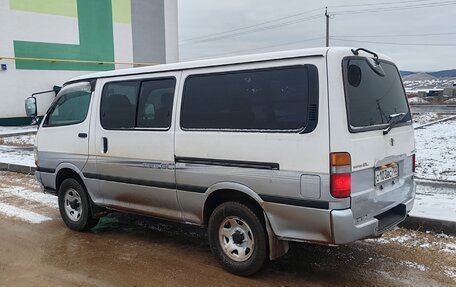 Toyota HiAce H100, 1999 год, 720 000 рублей, 10 фотография