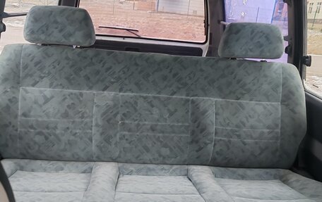 Toyota HiAce H100, 1999 год, 720 000 рублей, 6 фотография