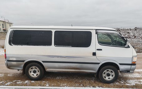 Toyota HiAce H100, 1999 год, 720 000 рублей, 3 фотография