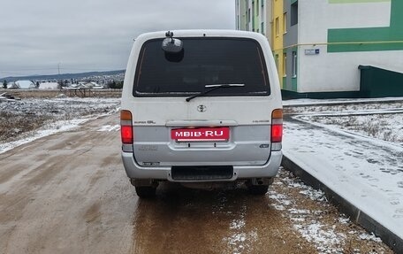 Toyota HiAce H100, 1999 год, 720 000 рублей, 9 фотография