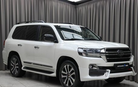 Toyota Land Cruiser 200, 2019 год, 7 700 000 рублей, 3 фотография