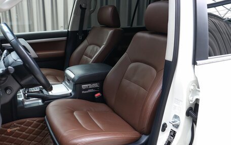 Toyota Land Cruiser 200, 2019 год, 7 700 000 рублей, 9 фотография