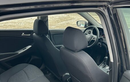 Hyundai Solaris II рестайлинг, 2016 год, 910 000 рублей, 12 фотография