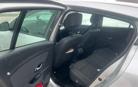 Renault Megane III, 2011 год, 350 000 рублей, 8 фотография