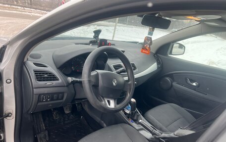 Renault Megane III, 2011 год, 350 000 рублей, 10 фотография