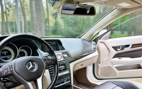 Mercedes-Benz E-Класс, 2014 год, 2 150 000 рублей, 10 фотография