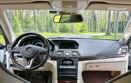 Mercedes-Benz E-Класс, 2014 год, 2 150 000 рублей, 9 фотография