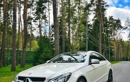 Mercedes-Benz E-Класс, 2014 год, 2 150 000 рублей, 3 фотография