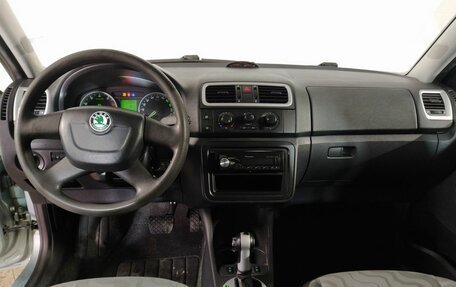 Skoda Fabia II, 2009 год, 580 000 рублей, 8 фотография