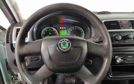 Skoda Fabia II, 2009 год, 580 000 рублей, 10 фотография