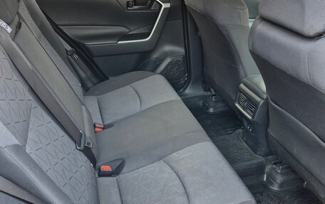 Toyota RAV4, 2020 год, 3 950 000 рублей, 11 фотография