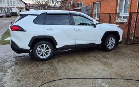 Toyota RAV4, 2020 год, 3 950 000 рублей, 17 фотография