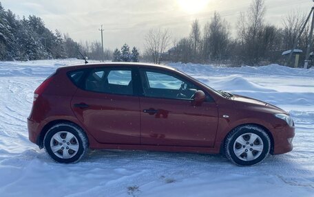 Hyundai i30 I, 2010 год, 620 000 рублей, 4 фотография