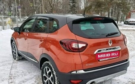 Renault Kaptur I рестайлинг, 2019 год, 1 550 000 рублей, 12 фотография