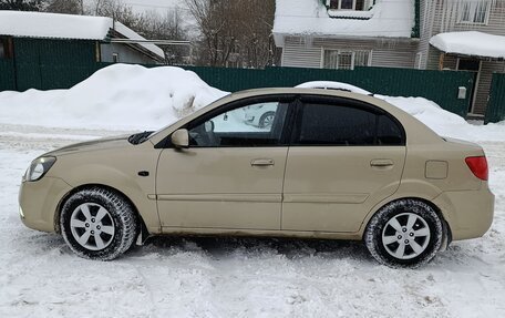 KIA Rio II, 2010 год, 525 000 рублей, 3 фотография