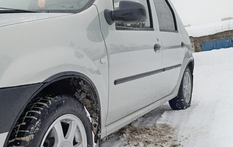 Renault Logan I, 2006 год, 315 000 рублей, 3 фотография