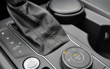 Volkswagen Teramont I, 2018 год, 3 300 000 рублей, 16 фотография