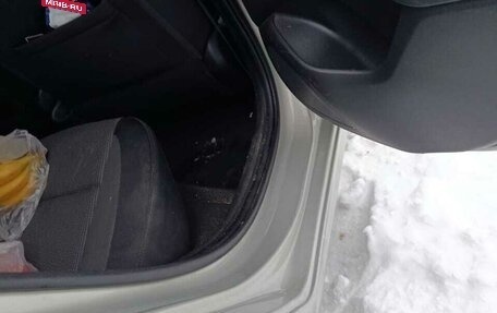 Hyundai Solaris II рестайлинг, 2017 год, 1 080 000 рублей, 15 фотография