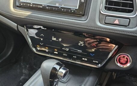 Honda Vezel, 2018 год, 1 790 000 рублей, 8 фотография