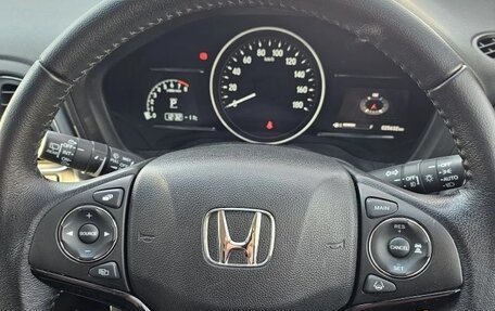 Honda Vezel, 2018 год, 1 790 000 рублей, 24 фотография