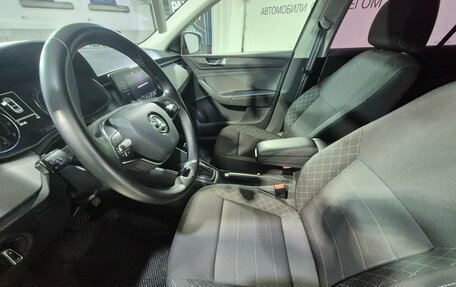 Skoda Rapid II, 2021 год, 1 890 000 рублей, 10 фотография