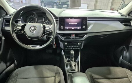 Skoda Rapid II, 2021 год, 1 890 000 рублей, 11 фотография