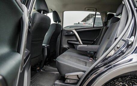 Toyota RAV4, 2018 год, 2 448 000 рублей, 36 фотография