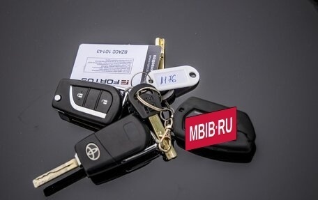 Toyota RAV4, 2018 год, 2 448 000 рублей, 39 фотография