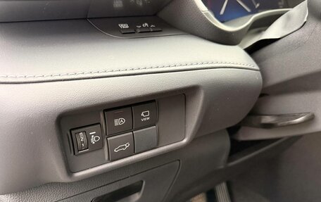 Toyota Highlander, 2025 год, 5 650 000 рублей, 15 фотография