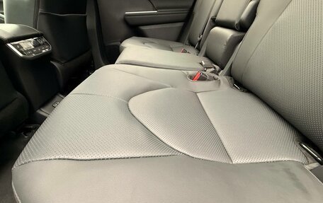 Toyota Highlander, 2025 год, 5 650 000 рублей, 28 фотография