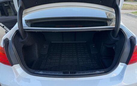 BMW 3 серия, 2011 год, 2 699 000 рублей, 15 фотография