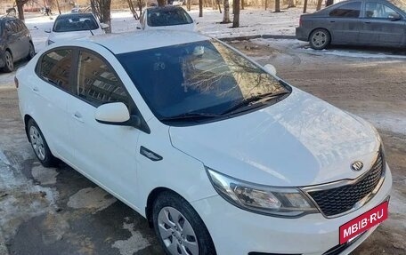 KIA Rio III рестайлинг, 2015 год, 1 100 000 рублей, 2 фотография