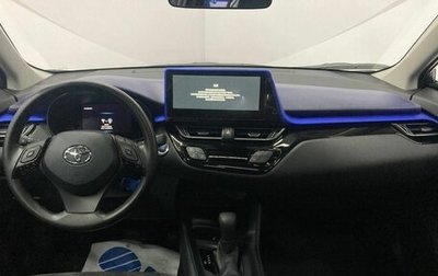 Toyota C-HR I рестайлинг, 2023 год, 3 300 000 рублей, 1 фотография