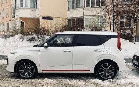 KIA Soul II рестайлинг, 2018 год, 2 300 000 рублей, 4 фотография