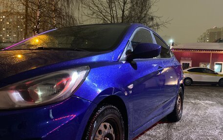 Hyundai Solaris II рестайлинг, 2011 год, 750 000 рублей, 3 фотография