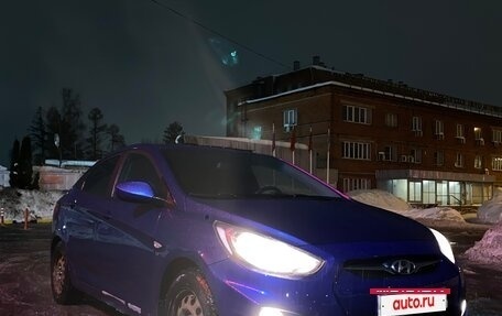 Hyundai Solaris II рестайлинг, 2011 год, 750 000 рублей, 8 фотография