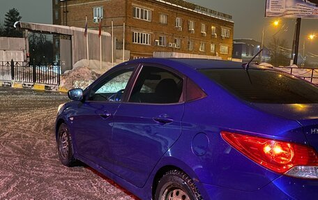 Hyundai Solaris II рестайлинг, 2011 год, 750 000 рублей, 11 фотография