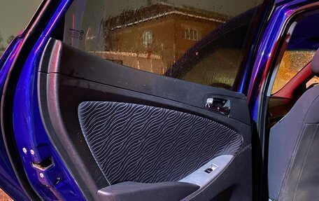 Hyundai Solaris II рестайлинг, 2011 год, 750 000 рублей, 14 фотография