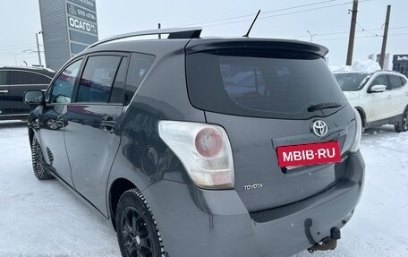Toyota Verso I, 2010 год, 770 000 рублей, 3 фотография