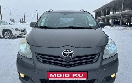 Toyota Verso I, 2010 год, 770 000 рублей, 8 фотография